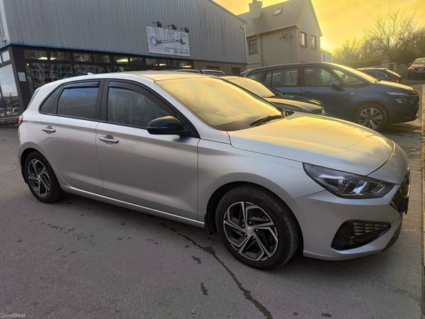 Hyundai i30 Hatchback, Diesel, 2021, Grey