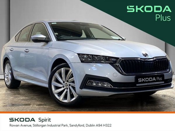 Skoda Octavia Saloon, Petrol, 2024, Silver