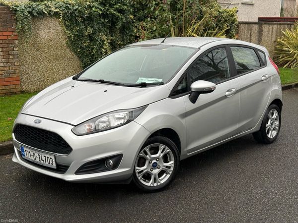 Ford Fiesta Hatchback, Petrol, 2017, Grey