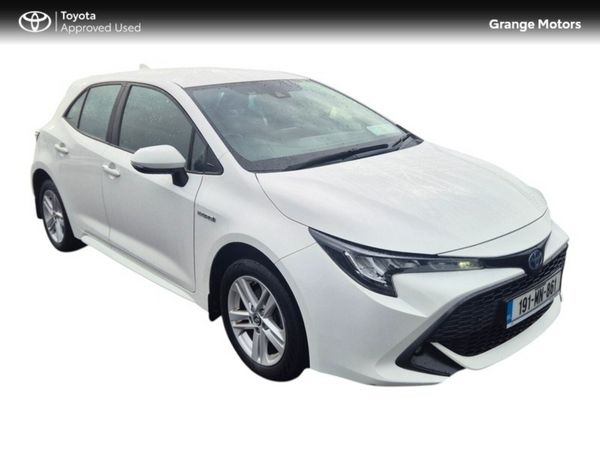 Toyota Corolla Hatchback, Petrol Hybrid, 2019, White