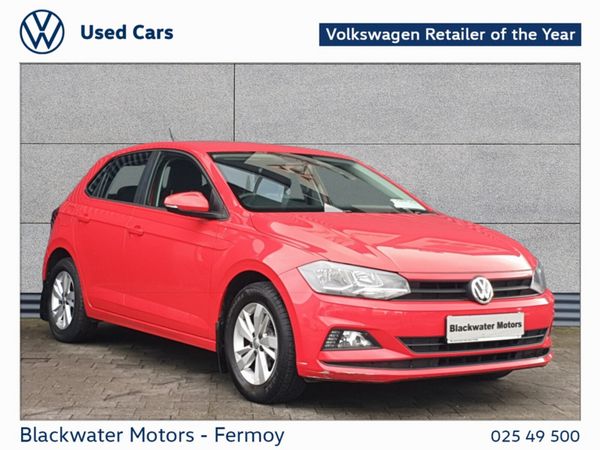 Volkswagen Polo Hatchback, Petrol, 2018, Red