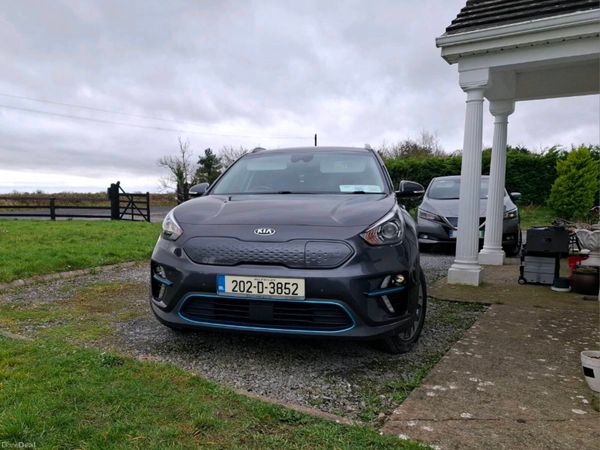 Kia e-Niro Estate/Jeep, Electric, 2020, Grey