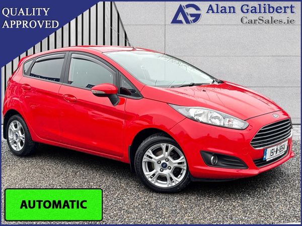 Ford Fiesta Hatchback, Petrol, 2015, Red