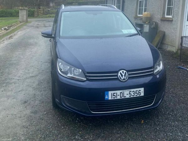Volkswagen Touran MPV, Diesel, 2015, Blue