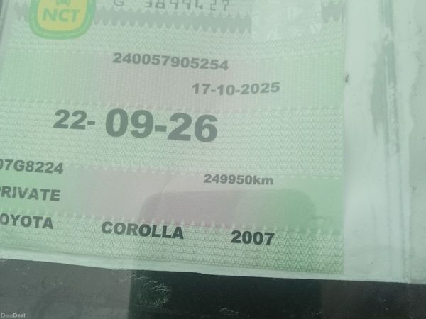 Toyota Corolla Saloon, Petrol, 2007, Silver