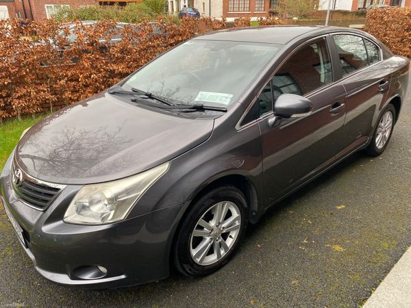 Toyota Avensis Saloon, Diesel, 2010, Grey