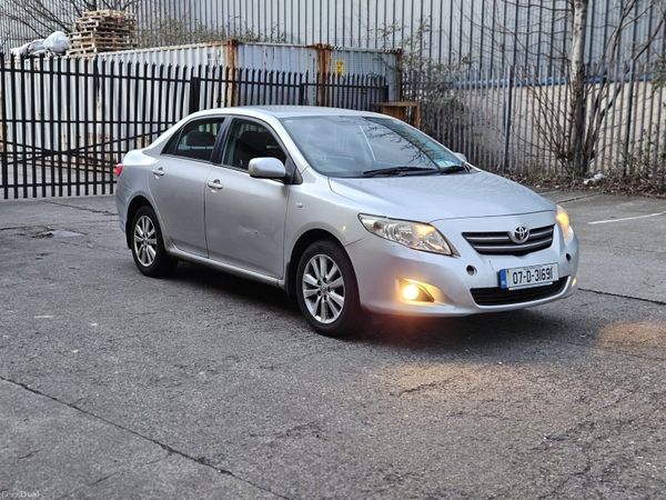 Toyota Corolla Saloon, Petrol, 2007, Silver