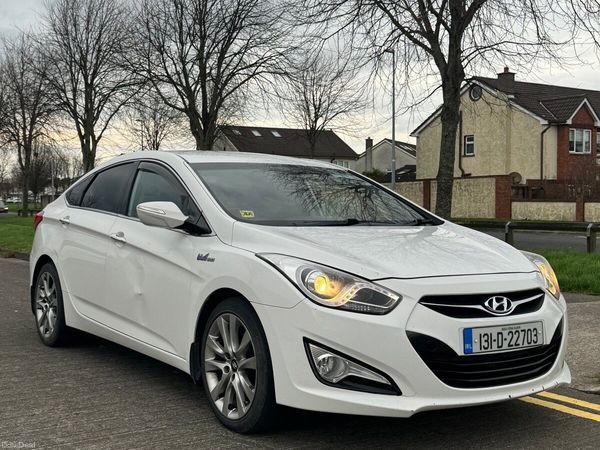 Hyundai i40 Saloon, Diesel, 2013, White