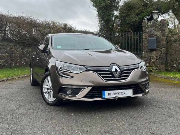 Renault Megane Saloon, Diesel, 2017, Brown