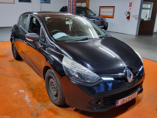 Renault Clio Hatchback, Petrol, 2013, Black