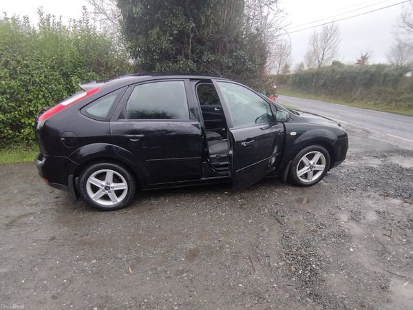Ford Focus Hatchback, Petrol, 2007, Black