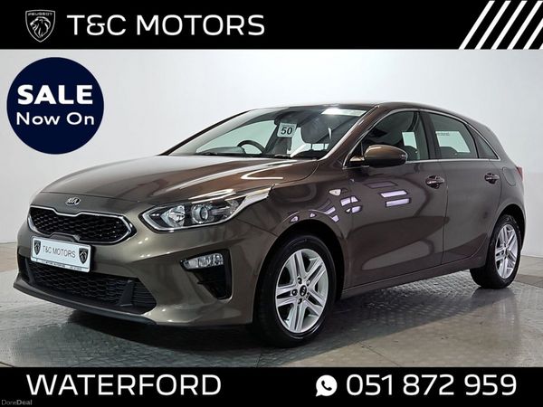 Kia Ceed Hatchback, Diesel, 2021, Brown