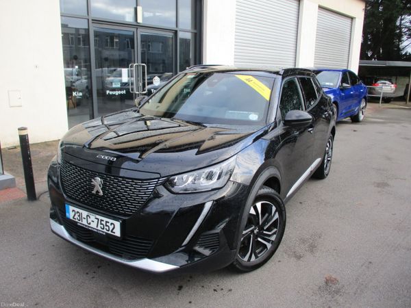 Peugeot 2008 MPV, Petrol, 2023, Black