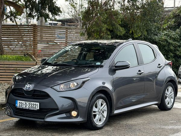Toyota Yaris Hatchback, Petrol Hybrid, 2023, Grey