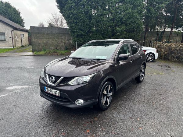 Nissan Qashqai Hatchback, Diesel, 2015, Black