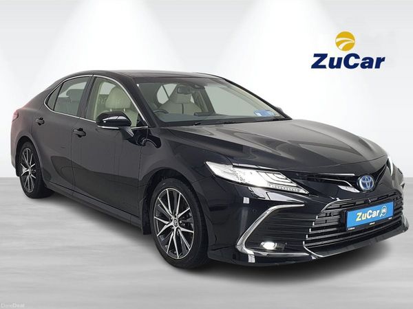 Toyota Camry Saloon, Petrol Hybrid, 2023, Black