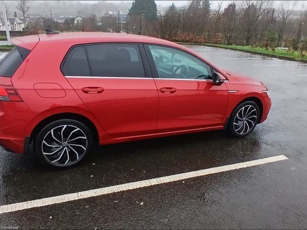 Volkswagen Golf Estate, Diesel, 2022, Red
