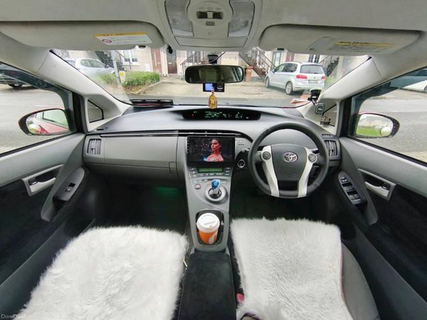 Toyota Prius Hatchback, Petrol Hybrid, 2011, Red