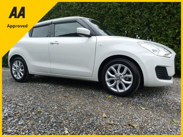 Suzuki Swift Hatchback, Petrol, 2020, White