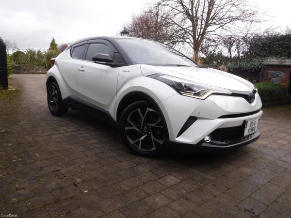 Toyota C-HR SUV, Petrol Hybrid, 2018, White