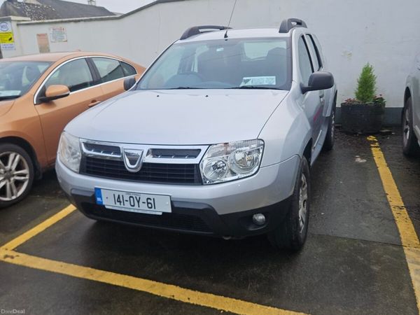 Dacia Duster SUV, Diesel, 2014, Silver
