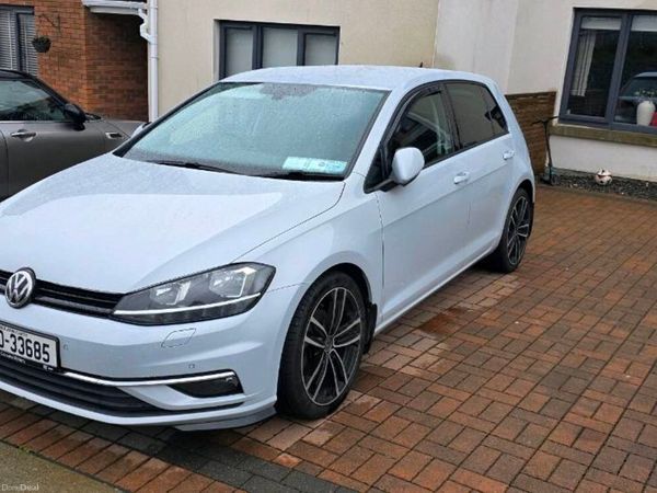Volkswagen Golf Estate, Diesel, 2018, White