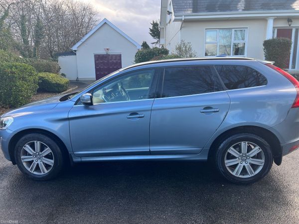 Volvo XC60 SUV, Diesel, 2017, Blue