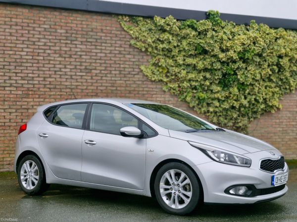 Kia Ceed Hatchback, Diesel, 2013, Silver