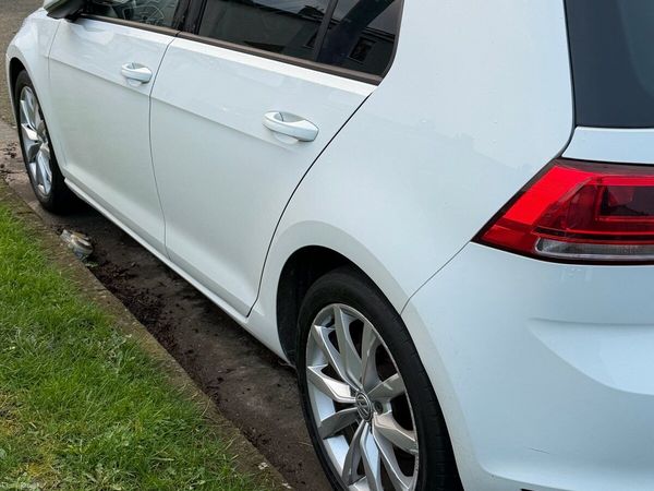 Volkswagen Golf Estate, Diesel, 2013, White
