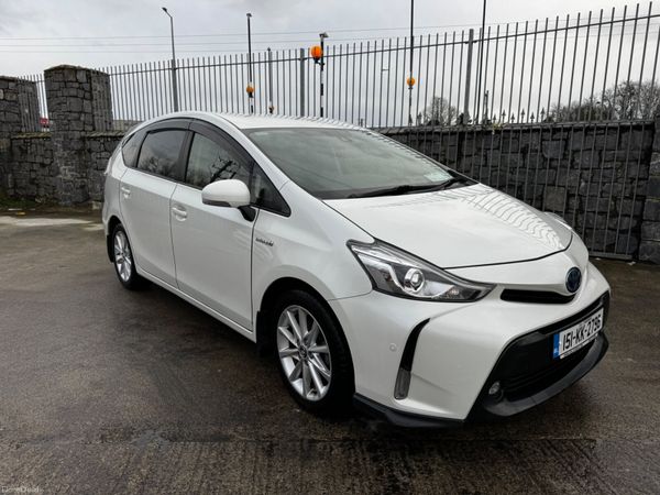 Toyota Prius MPV, Petrol Hybrid, 2015, White