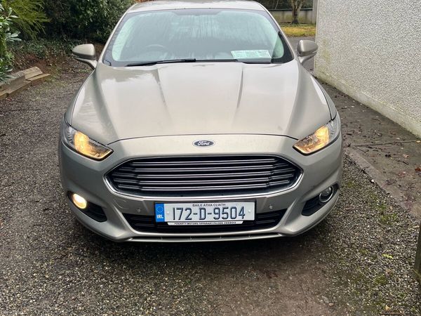 Ford Mondeo Hatchback, Diesel, 2017, Grey