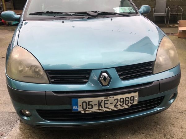 Renault Clio Hatchback, Petrol, 2005, Blue