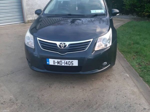 Toyota Avensis Saloon, Diesel, 2011, Grey