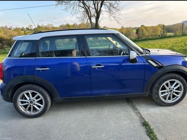 Mini Countryman Hatchback, Diesel, 2014, Blue