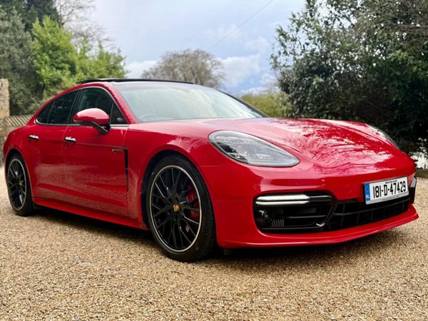 Porsche Panamera Hatchback, Petrol Plug-in Hybrid, 2018, Red