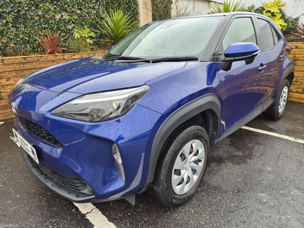 Toyota Yaris Cross SUV, Petrol Hybrid, 2022, Blue