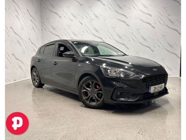 Ford Focus Hatchback, Diesel, 2021, Black