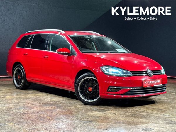 Volkswagen Golf Estate, Petrol, 2018, Red