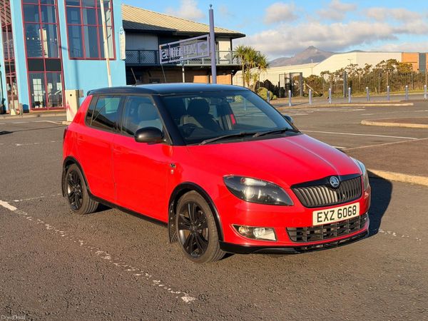 Skoda Fabia Hatchback, Diesel, 2013, Red