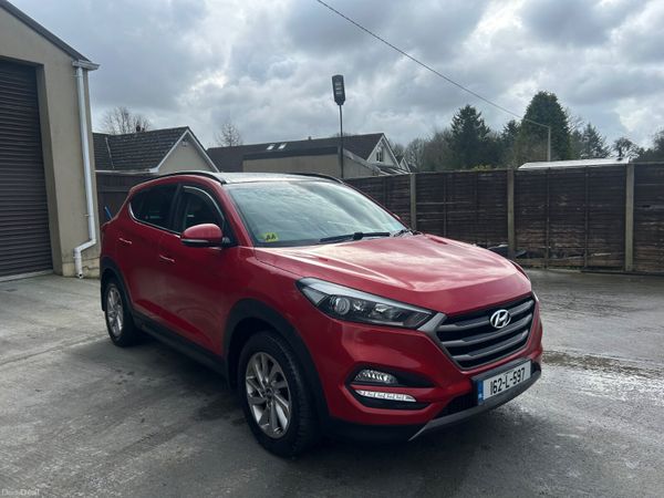 Hyundai Tucson SUV, Diesel, 2016, Red