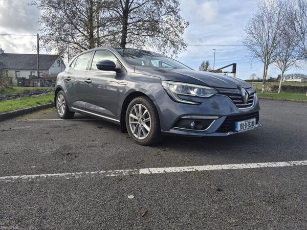 Renault Megane Hatchback, Diesel, 2018, Grey