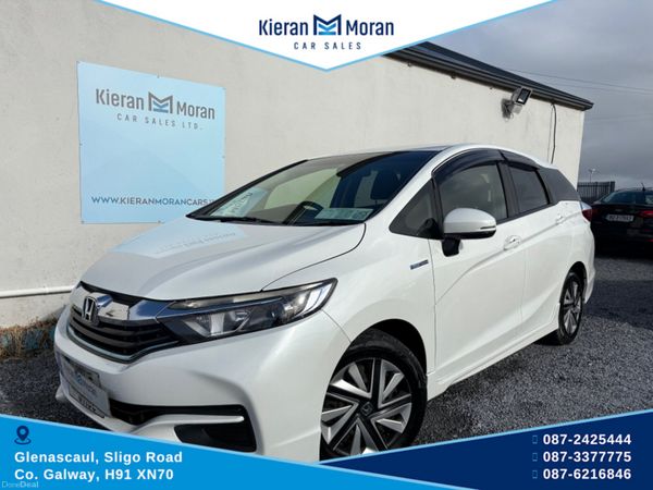 Honda Shuttle MPV, Petrol Hybrid, 2017, White