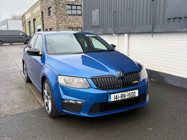 Skoda Octavia Hatchback, Petrol, 2014, Blue
