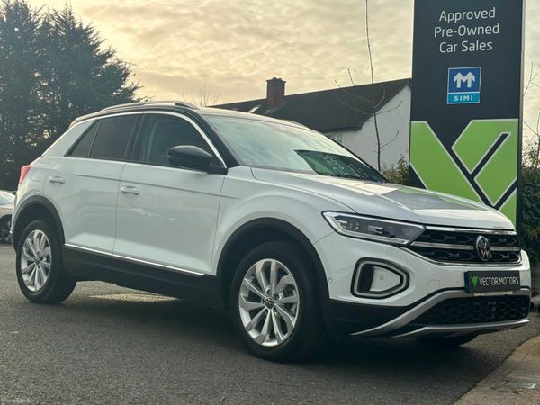 Volkswagen T-Roc SUV, Diesel, 2023, White
