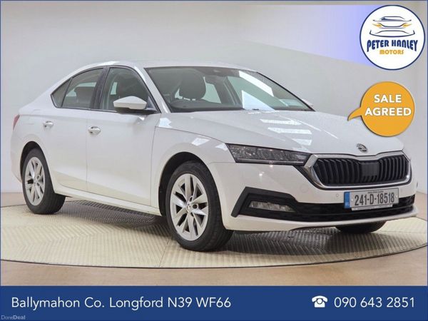 Skoda Octavia Saloon, Diesel, 2024, White