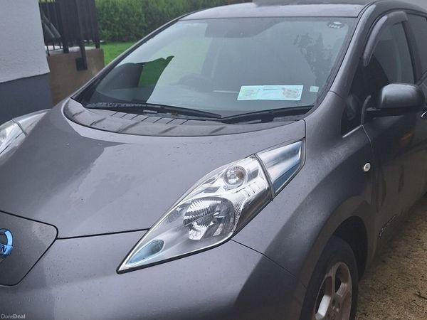 Nissan Leaf Hatchback, Electric, 2017, Grey