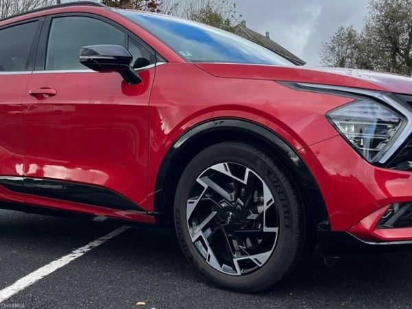 Kia Sportage SUV, Diesel, 2022, Red