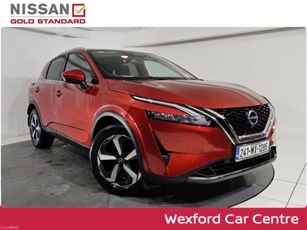 Nissan Qashqai MPV, Petrol, 2024, Red