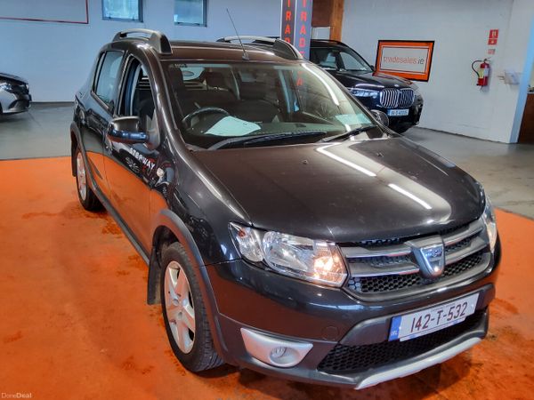 Dacia Sandero Stepway Hatchback, Diesel, 2014, Black