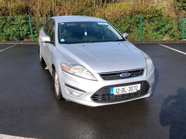 Ford Mondeo Hatchback, Diesel, 2012, Silver